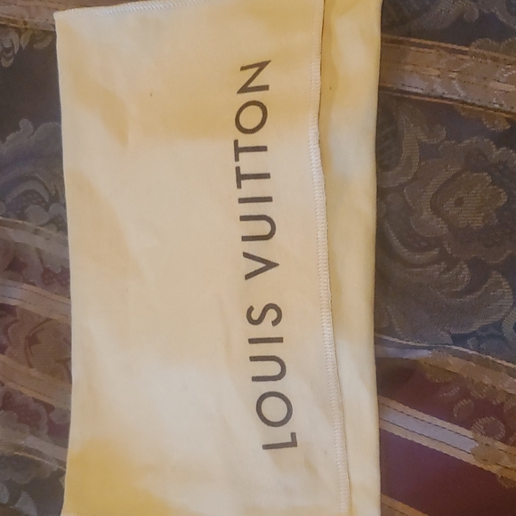 Louis vuitton  duo large snap wallet and louis vuitton credit card wallet - Picture 9 of 16